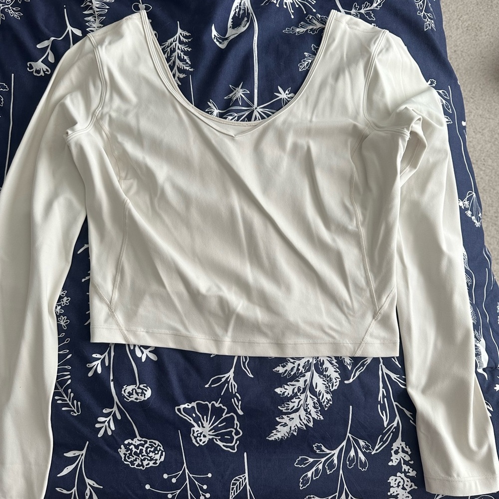 Lululemon long sleeve shirt.